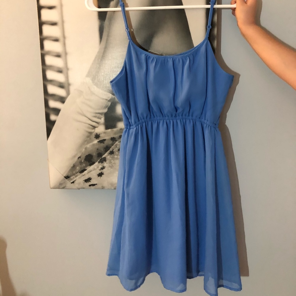 Beautiful summer blue dress (never worn)